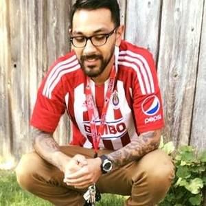 Meet your Posher, Felipe